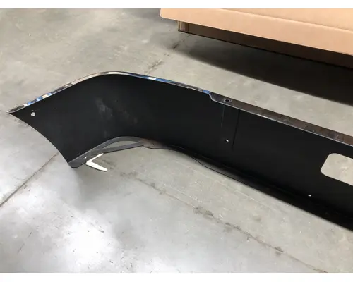 Peterbilt 335 Bumper Assembly, Front