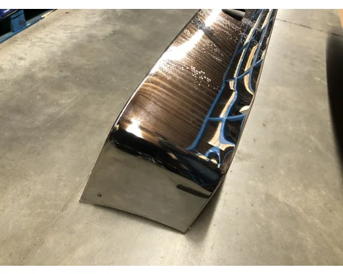 Peterbilt 335 Bumper Assembly, Front