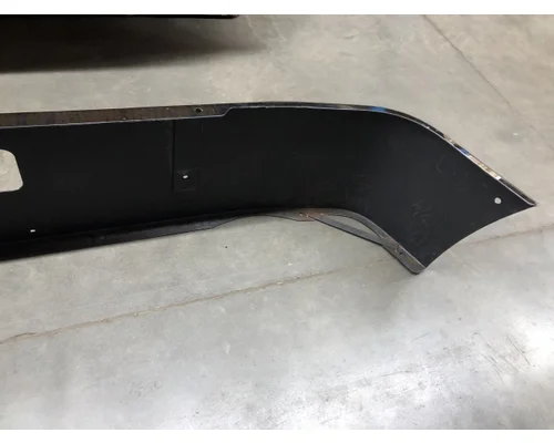 Peterbilt 335 Bumper Assembly, Front