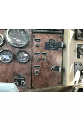 Peterbilt 335 Dash Assembly