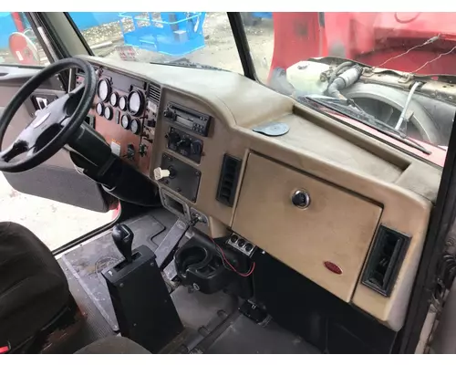 Peterbilt 335 Dash Assembly