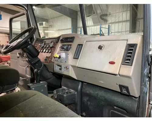 Peterbilt 335 Dash Assembly