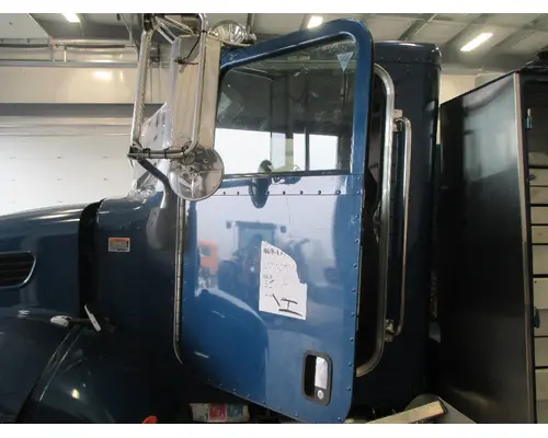 Door Assembly, Front PETERBILT 335 Dutchers Inc   Heavy Truck Div  Ny