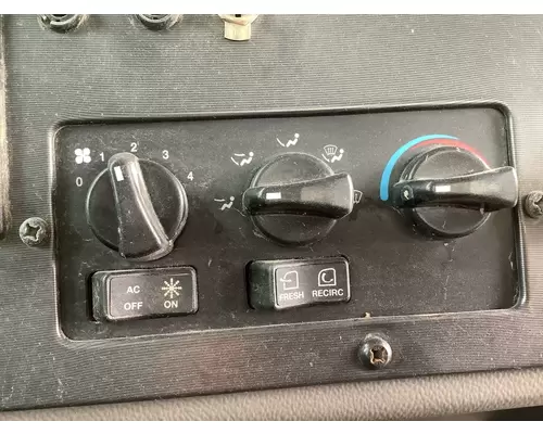 Peterbilt 335 Heater & AC Temperature Control