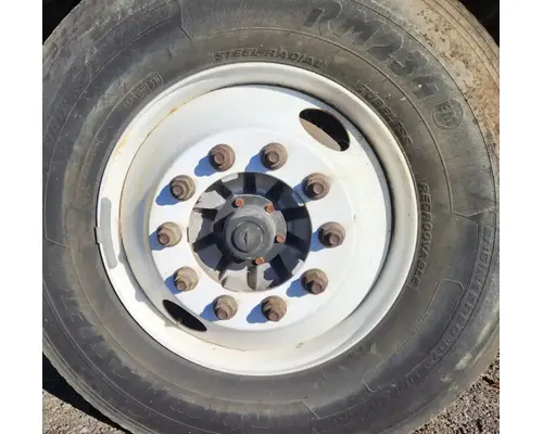 Peterbilt 335 Spindle  Knuckle, Front