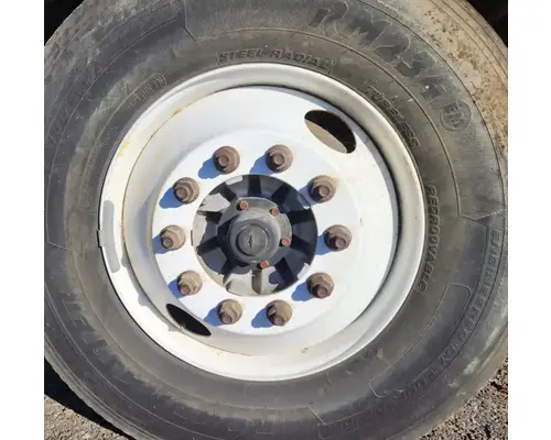 Peterbilt 335 Spindle  Knuckle, Front