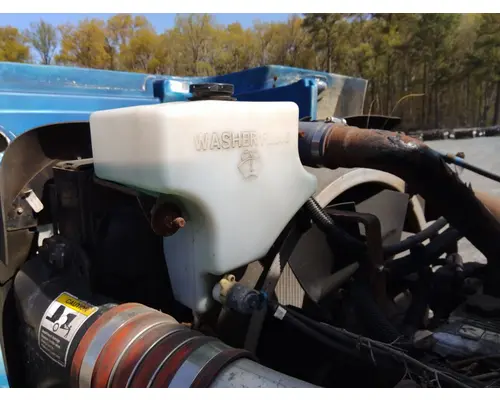 Windshield Washer Reservoir PETERBILT 335 LKQ Heavy Truck Maryland