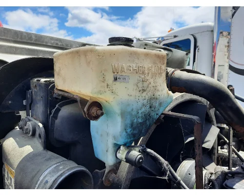 Windshield Washer Reservoir PETERBILT 335 LKQ Heavy Truck Maryland