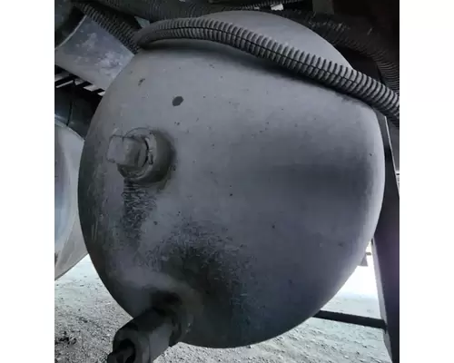 Peterbilt 337 Air Tank
