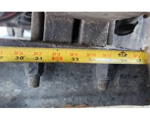 Peterbilt 337 Axle Assy, Fr (4WD)