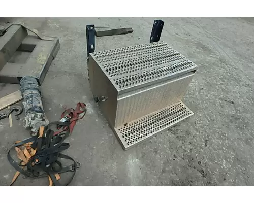Battery Box PETERBILT 337 Sam's Riverside Truck Parts Inc