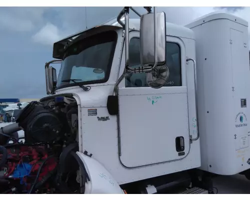 Cab PETERBILT 337 LKQ Heavy Truck - Tampa