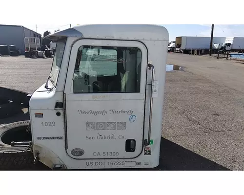 Cab PETERBILT 337 LKQ Western Truck Parts