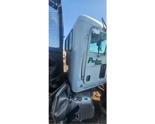 Peterbilt 337 Cab