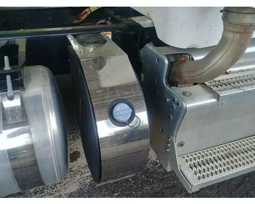DEF Tank PETERBILT 337 Camerota Truck Parts