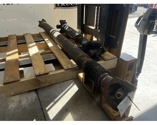 Drive Shaft, Front PETERBILT 337 DTI Trucks