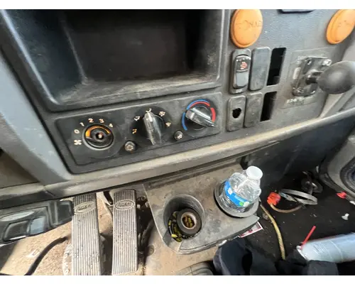 ECM (HVAC) PETERBILT 337 DTI Trucks