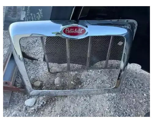 Peterbilt 337 Grille