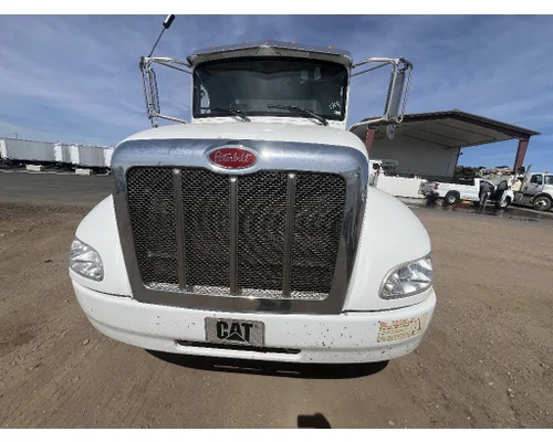 Grille PETERBILT 337 DTI Trucks