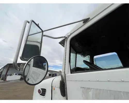 Mirror (Side View) PETERBILT 337 DTI Trucks