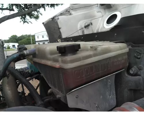 Radiator Overflow Bottle PETERBILT 337 LKQ Heavy Truck - Tampa