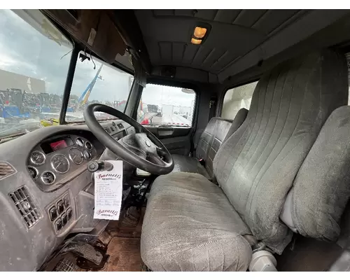 Seat, Front PETERBILT 337 DTI Trucks