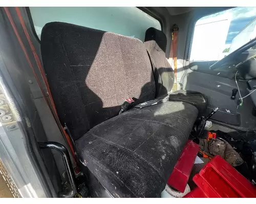 Seat, Front PETERBILT 337 DTI Trucks