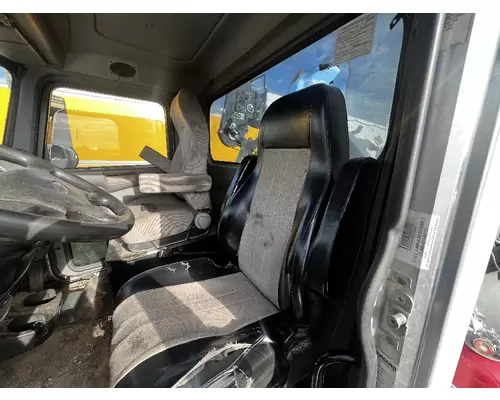 Seat, Front PETERBILT 337 DTI Trucks