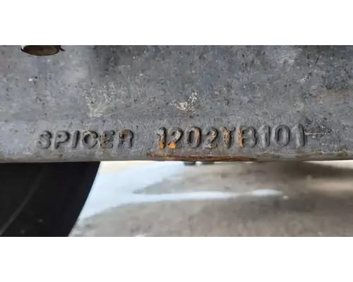 Peterbilt 337 Spindle  Knuckle, Front