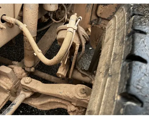 Spindle / Knuckle, Front PETERBILT 337 DTI Trucks