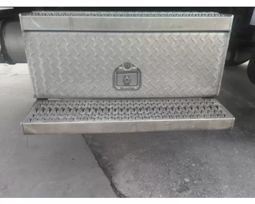 Tool Box PETERBILT 337 LKQ Heavy Truck - Tampa