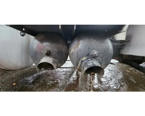 Air Tank Peterbilt 340 Complete Recycling Group LLC
