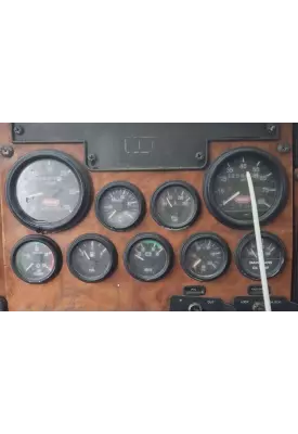 Peterbilt 340 Instrument Cluster