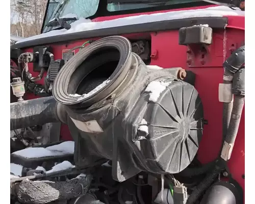 Peterbilt 348 Air Cleaner