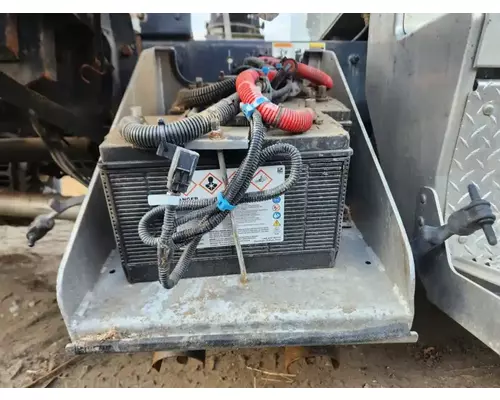 Peterbilt 348 Battery Box