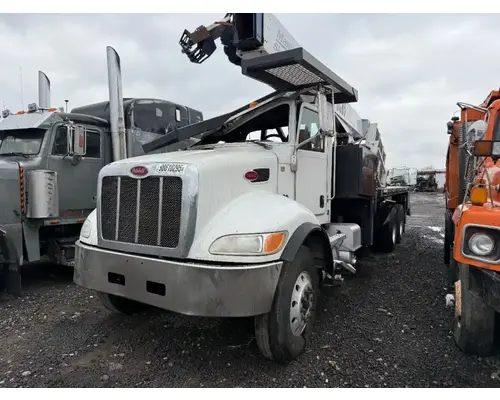 Peterbilt 348 Bumper Assembly, Front