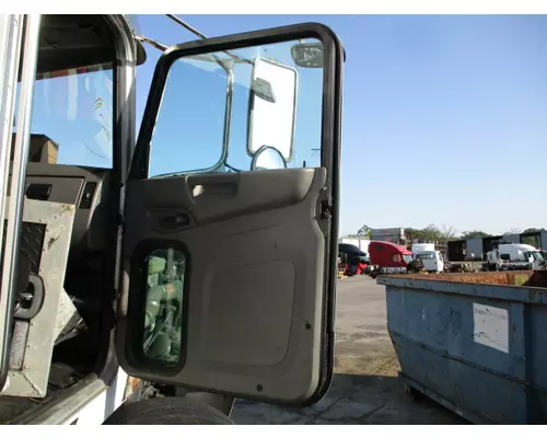 Door Assembly, Front PETERBILT 348 LKQ Heavy Truck - Tampa