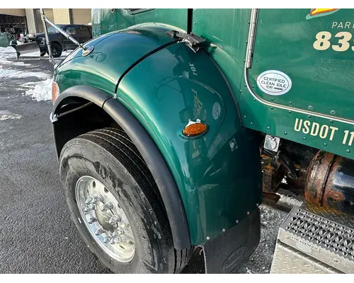 Fender Extension PETERBILT 348 Dutchers Inc   Heavy Truck Div  Ny