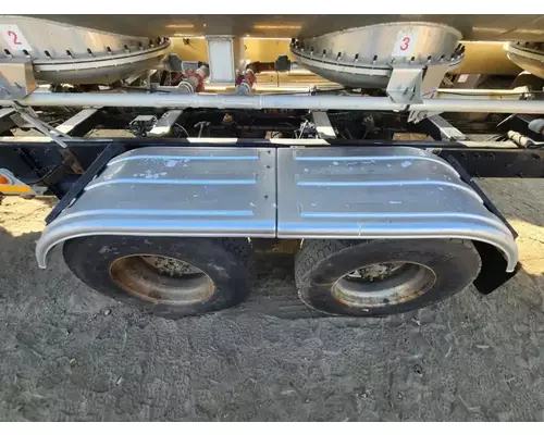 Peterbilt 348 Fender
