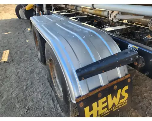 Peterbilt 348 Fender