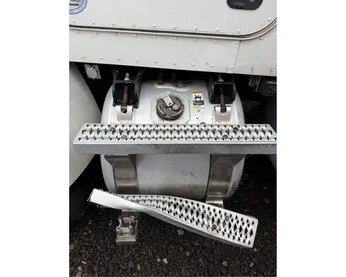 Peterbilt 348 Fuel Tank