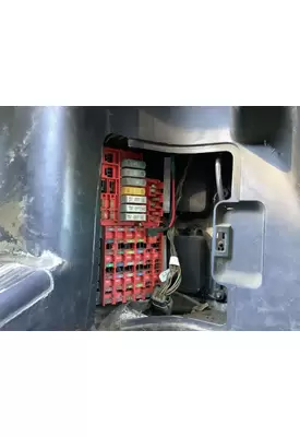 Peterbilt 348 Fuse Box