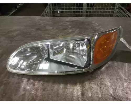 Headlamp Assembly PETERBILT 348 Rydemore Heavy Duty Truck Parts Inc