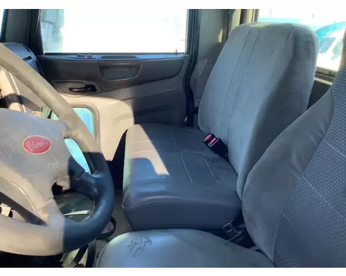 Seat, Front Peterbilt 348 Vander Haags Inc Dm