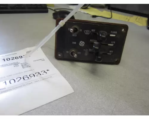 Temperature Control PETERBILT 349 Valley Truck - Grand Rapids