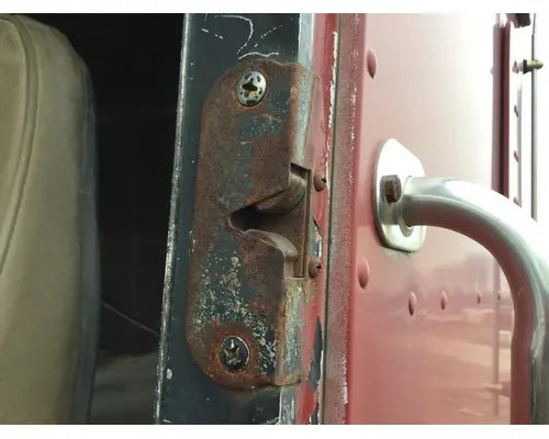 Body Parts, Misc. PETERBILT 352 Vander Haags Inc Sp