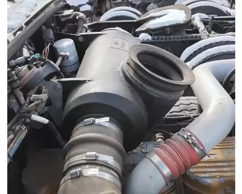 Peterbilt 357 Air Cleaner