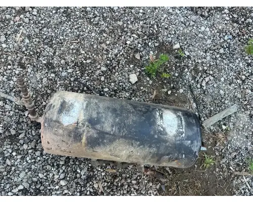 Peterbilt 357 Air Tank