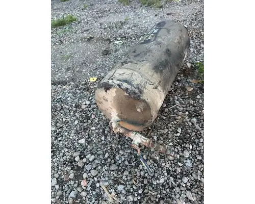 Peterbilt 357 Air Tank