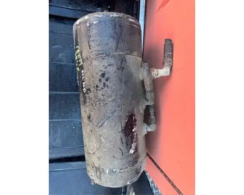 Peterbilt 357 Air Tank